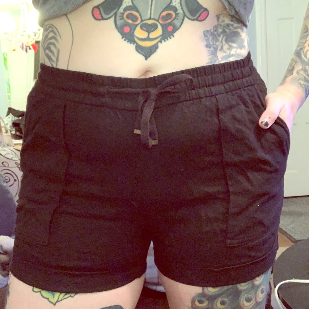 Universal Thread Black Drawstring Shorts Med NWOT
